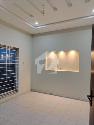 Luxury House Available For Rent