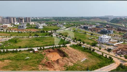 Ideal Residential Plot For sale In DHA Phase 3 - Block B