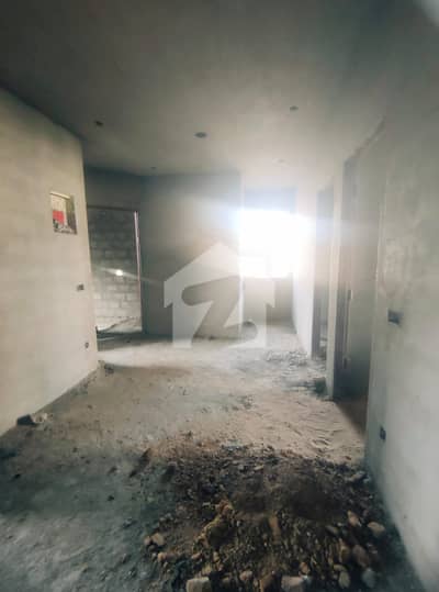 APARTMENT FOR SALE WITH LIFT || PHASE 7 EX