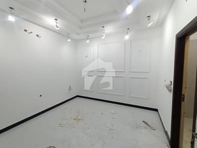 Spacious House Is Available For Sale In Ideal Location Of Canal Road