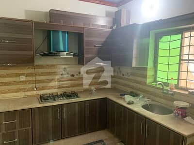 8 Marla Ground Portion Available For Rent
