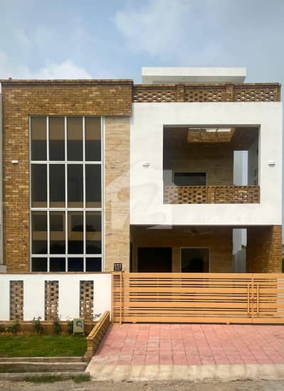 Gulberg Residencia F-Block Beautiful Luxury Home Designer House