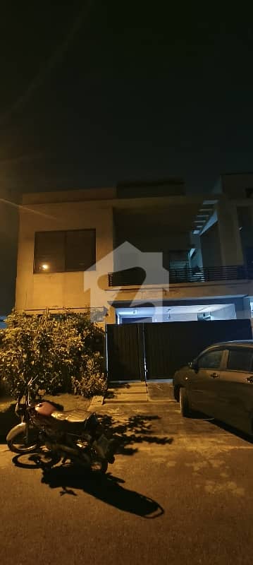 8 Marla Used House For Sale In D Block