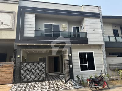 5 Marla Brand New Luxurious House For Sale In Eden Velley
