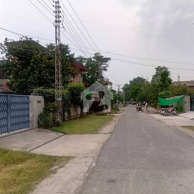 24 Marla Plot Available For Sale In Cavalry Ground