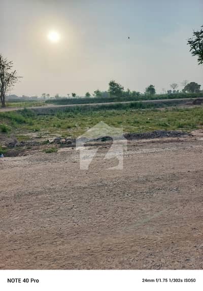 8 MARLA PLOT FOR SALE Royal Block 8 MARLA PLOT FOR SALE Royal Block
