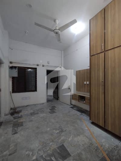 PHA Flat 3 Floor For Sale I-16 Ideal Location