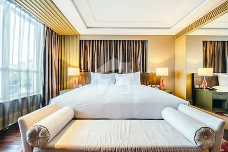 Luxury Stylish Apartment In Bahria Town