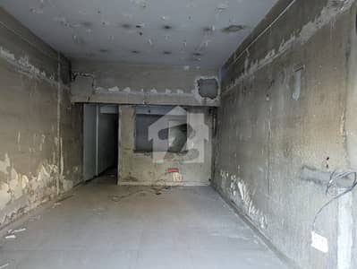 MAIN ROAD SHOP FOR RENT