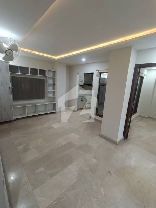 Ideal Flat In Islamabad Available For Rs. 27000 Ideal Flat In Islamabad Available For Rs. 27000