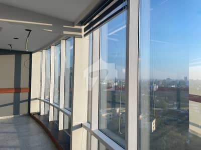 PRESTIGIOUS OFFICE FOR RENT BEST CORPORATE TOWER GULBERG AAA Grade Building All Corporate Amenities