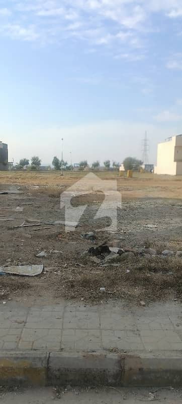 F2 Bahria Town Phase 8 Rawalpindi  Plot Namber 162  Butefull Location  12 Marla