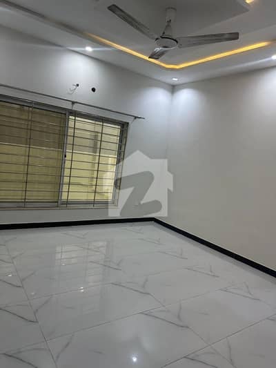 1 Kanal House Available For Rent In Bahria Town Phase 1 To 7