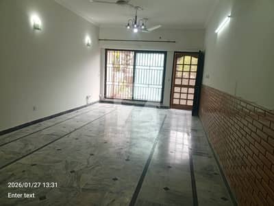 آئی ۔ 8/3 آئی ۔ 8,اسلام آباد میں 3 کمروں کا 14 مرلہ زیریں پورشن 1.7 لاکھ میں کرایہ پر دستیاب ہے۔ آئی ۔ 8/3 آئی ۔ 8,اسلام آباد میں 3 کمروں کا 14 مرلہ زیریں پورشن 1.7 لاکھ میں کرایہ پر دستیاب ہے۔