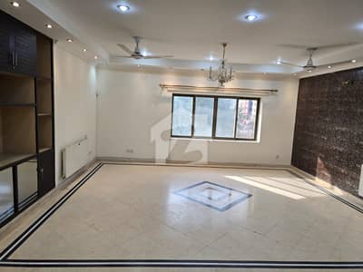 Luxury House For Rent