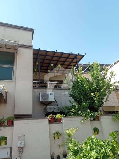 SD House For Sale In Askari 14 Sector B corner