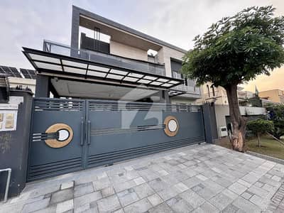 2 Bed independent Upper Portion Available For Rent in Gulraiz