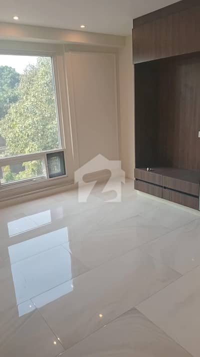 3 Bedroom Luxury Apartment available for Rent in Gulberg