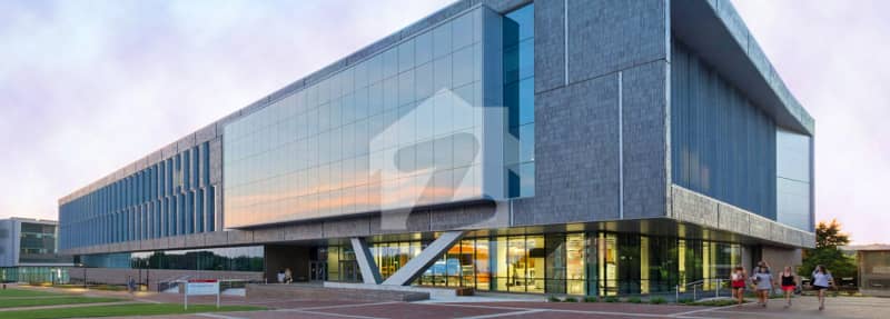 8000 SQFT SQFT RENT Space for Hospital Health Software House IT company in the Heart of NEW Blue Area