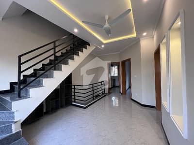 04 Marla Full House Double Story Available For Rent G-13/1 Islamabad! Good Located In The House Easy Access To Metro Or Markaz.