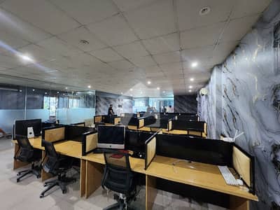 1 Kanal Office Semi Furnished Office