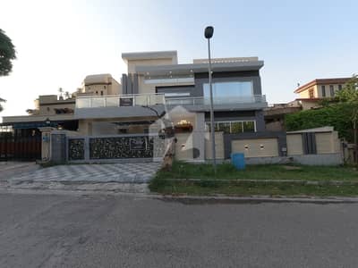 On Excellent Location 1 Kanal House Available For Sale In DHA Phase 1 - Sector A, Islamabad On Excellent Location 1 Kanal House Available For Sale In DHA Phase 1 - Sector A, Islamabad