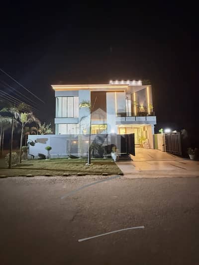 10 marla house for sale in formanites