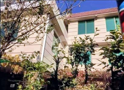 Beautiful 1 Bedroom Upper Portion for Rent in G-12/4 Islamabad Terrace 1 car. parking VIP Location