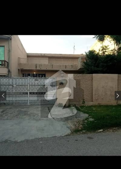G9/1,4080,Top Location House Available