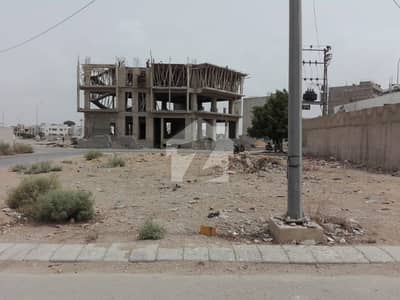 Highly-coveted 100 Square Yards Commercial Plot Is Available In Zulfiqar Commercial Area For sale