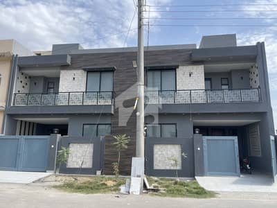 Prime Location In Grand Enclave 5 Marla House For Sale