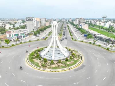 نیو لاهور سٹی لاہور میں 5 مرلہ رہائشی پلاٹ 25.0 لاکھ میں برائے فروخت۔