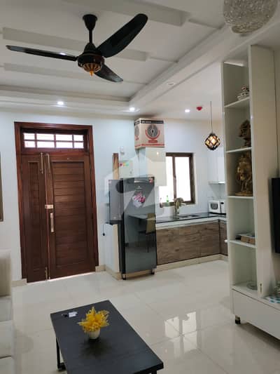 Gulberg greens Aries tower 2 bed fully furnished flat for rent