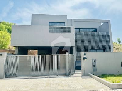 10 Marla House Is Available For Rent In Bahria Town Phase 8 Block C Rawalpindi