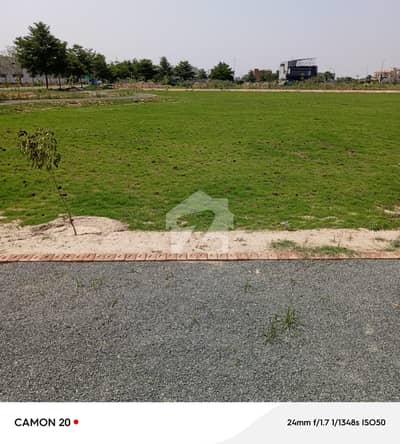 ڈی ایچ اے 9 ٹاؤن ڈیفنس (ڈی ایچ اے),لاہور میں 5 مرلہ رہائشی پلاٹ 81.0 لاکھ میں برائے فروخت۔ ڈی ایچ اے 9 ٹاؤن ڈیفنس (ڈی ایچ اے),لاہور میں 5 مرلہ رہائشی پلاٹ 81.0 لاکھ میں برائے فروخت۔