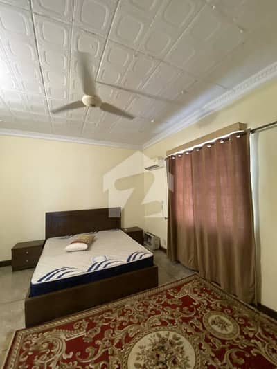 F-8 Main Ideal Location Upper Portion Annex Of 1 Bed Available For Rent (For Couple Females)