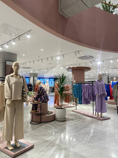 High Rental Commercial Shop Available for Sale In Mall, 85,000 Rent Coming