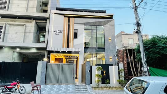 5 Marla Beautiful House For Sale In Central Park