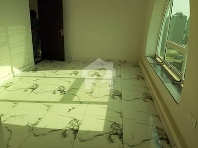 DHA Phase 8 Main Broadway 5 Marla 4th Floor Commercial Space for Rent Modern commercial space with excellent accessibility and professional environment. Located on Main Broadway surrounded by active businesses and premium commercial activity.