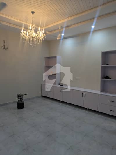 GULBERG RESIDENCIA 10M GROUND FLOOR FOR RENT