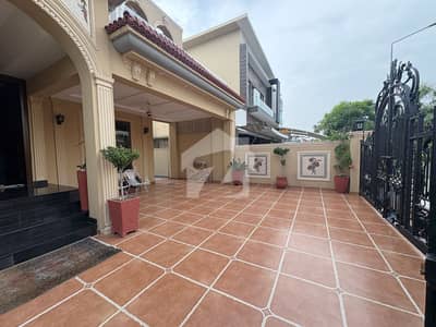 Defence 1 Kanal Brand New Spanish Style Luxury Bungalow Ideal Location Near to Park