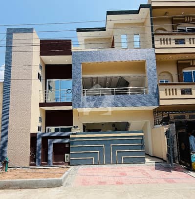 6 Marla 2.5 story house for sale in airport housing society