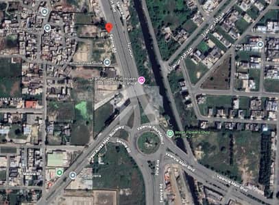 پائن ایونیو لاہور میں 6 کنال کمرشل پلاٹ 75.0 کروڑ میں برائے فروخت۔