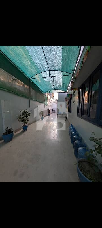 نارتھ ناظم آباد ۔ بلاک ڈی نارتھ ناظم آباد,کراچی میں 10 کمروں کا 1 کنال مکان 6.0 لاکھ میں کرایہ پر دستیاب ہے۔ نارتھ ناظم آباد ۔ بلاک ڈی نارتھ ناظم آباد,کراچی میں 10 کمروں کا 1 کنال مکان 6.0 لاکھ میں کرایہ پر دستیاب ہے۔