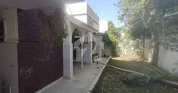 Single Story Bungalow For Sale In Long LIfe Bl 17 Jouhar Single Story Bungalow For Sale In Long LIfe Bl 17 Jouhar