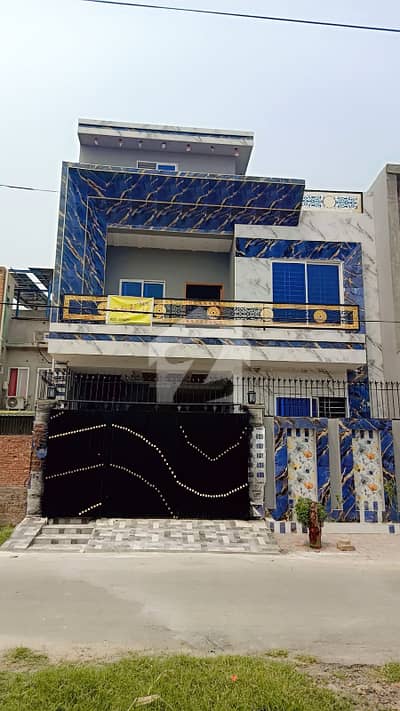 الرحمان گارڈن فیز 2 الرحمان گارڈن,لاہور میں 5 کمروں کا 5 مرلہ مکان 2.35 کروڑ میں برائے فروخت۔ الرحمان گارڈن فیز 2 الرحمان گارڈن,لاہور میں 5 کمروں کا 5 مرلہ مکان 2.35 کروڑ میں برائے فروخت۔