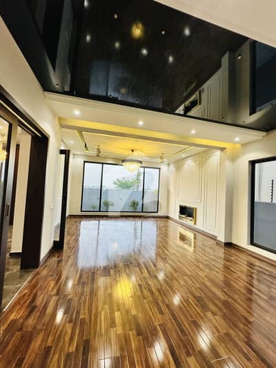 DHA Phase 7 Lahore 1 Kanal House For Rent