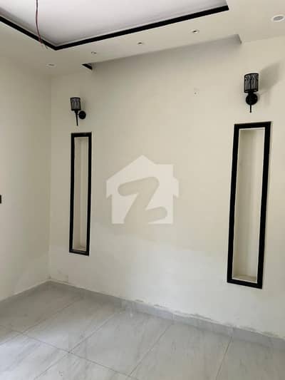 لیک سٹی رائیونڈ روڈ,لاہور میں 4 کمروں کا 5 مرلہ مکان 1.1 لاکھ میں کرایہ پر دستیاب ہے۔ لیک سٹی رائیونڈ روڈ,لاہور میں 4 کمروں کا 5 مرلہ مکان 1.1 لاکھ میں کرایہ پر دستیاب ہے۔