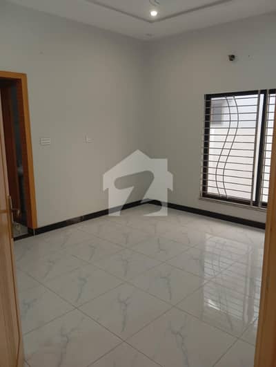 1 Kanal Portion Available For Rent ''B" Block