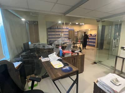 Meznine floor Commercial office main zamzama